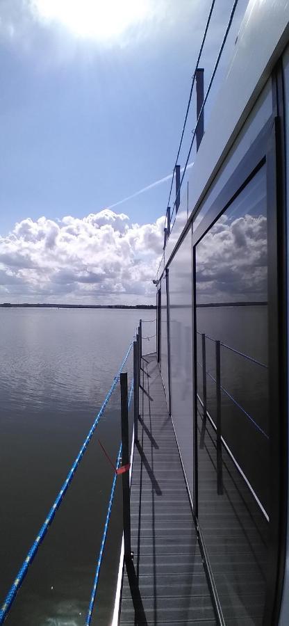 Houseboat Arka 1 - Domki Na Wodzie, Rower Wodny, Wifi, Parking Mielno  Exterior foto